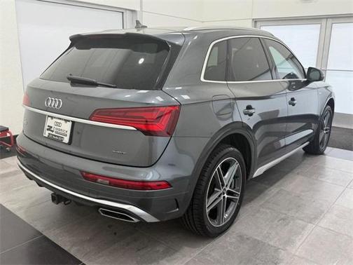 2021 Audi Q5 e 55 Premium