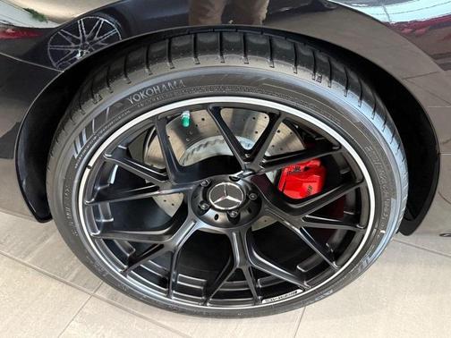 2026 Mercedes-Benz AMG CLE 53 Base