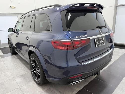 2025 Mercedes-Benz GLS 450 4MATIC