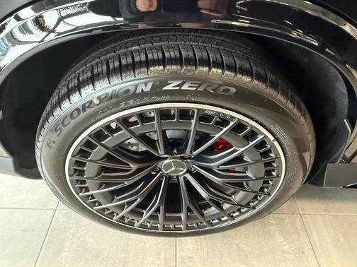 2026 Mercedes-Benz AMG GLC 43 Base