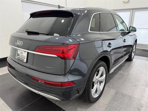 2021 Audi Q5 45 Prestige
