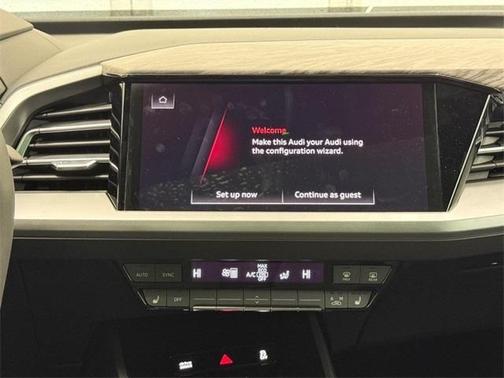 2025 Audi Q4 e-tron 55 quattro Premium