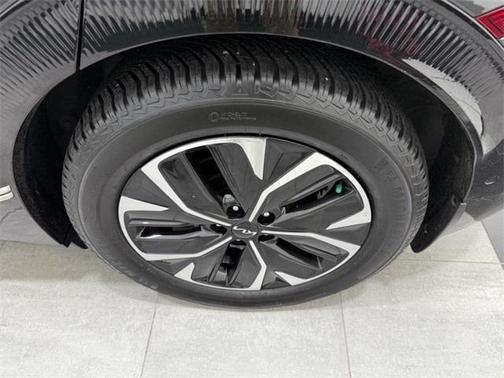 2022 Kia EV6 Wind