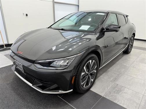 2022 Kia EV6 Wind