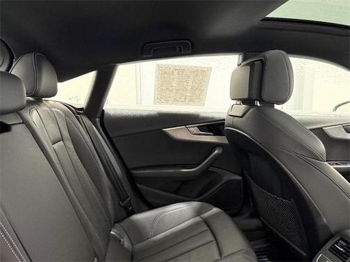 2025 Audi A5 Sportback 45 S line quattro Premium