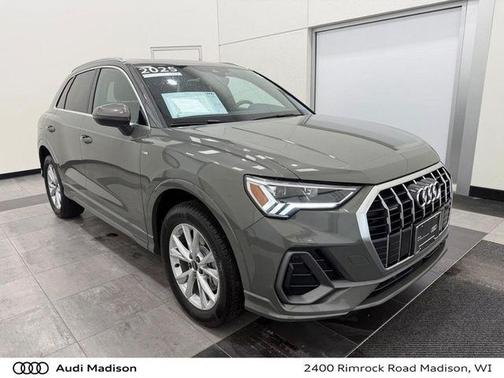 2025 Audi Q3 45 S line Premium