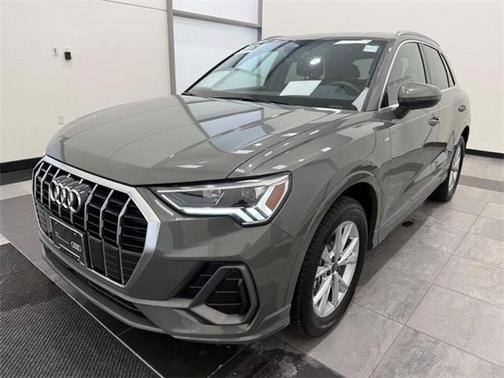 2025 Audi Q3 45 S line Premium