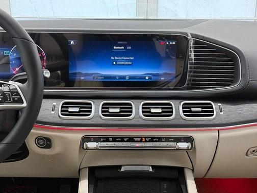 2026 Mercedes-Benz GLS 450 4MATIC