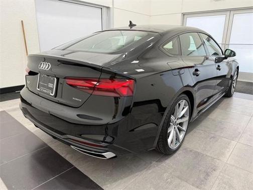 2025 Audi A5 Sportback 45 S line quattro Premium