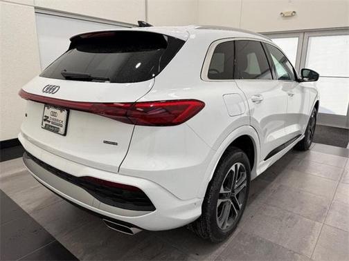 2025 Audi Q5 2.0T quattro Premium