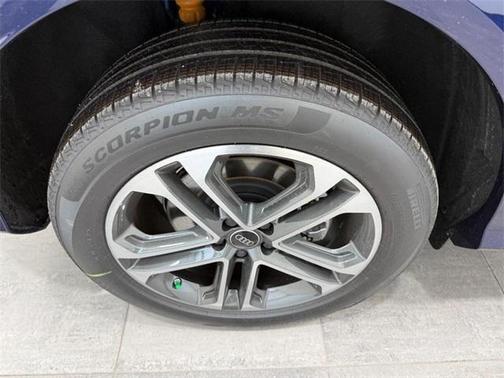 2025 Audi Q5 2.0T quattro Premium