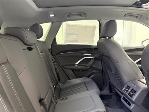 2025 Audi Q5 2.0T quattro Premium