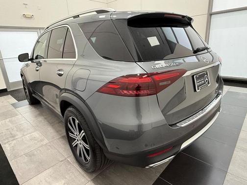 2025 Mercedes-Benz GLE 450e 4MATIC