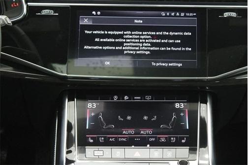 2025 Audi Q8 55 Premium