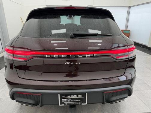 2025 Porsche Macan 