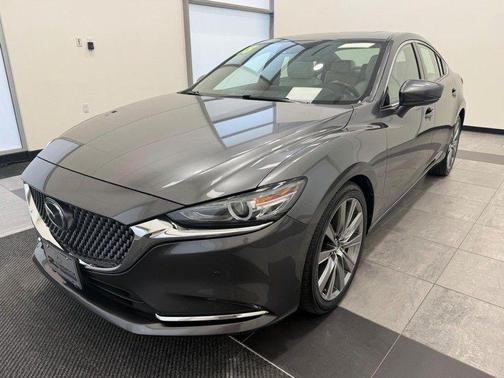 Machine Gray Metallic 2018 Mazda Mazda6 Signature