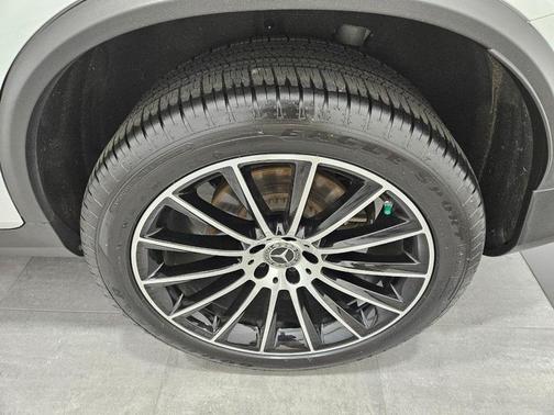 2023 Mercedes-Benz GLC 300 4MATIC Coupe