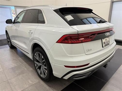 2023 Audi Q8 55 Prestige