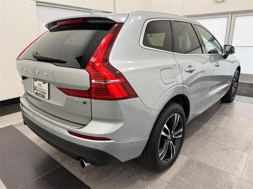 2018 Volvo XC60 T6 Momentum