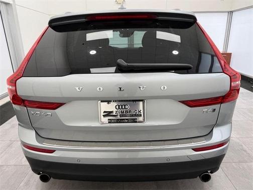 2018 Volvo XC60 T6 Momentum