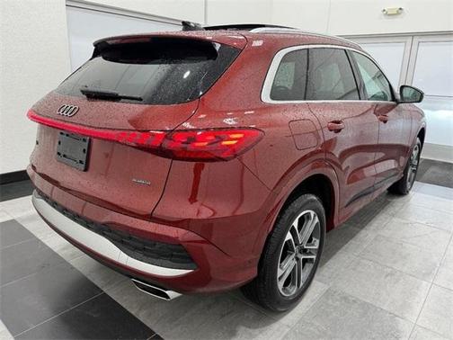 2025 Audi Q5 2.0T quattro Premium