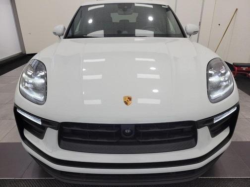 2024 Porsche Macan