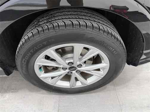 2025 Audi Q3 45 S line Premium