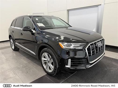 2022 Audi Q7 55 Premium Plus