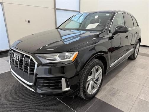 2022 Audi Q7 55 Premium Plus