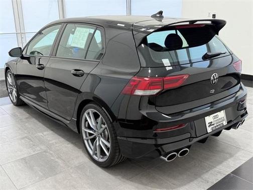 2024 Volkswagen Golf R 2.0T