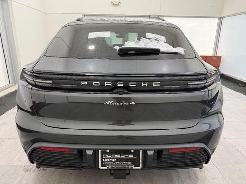2024 Porsche Macan 4