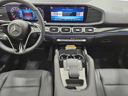 2025 Mercedes-Benz GLE 450e 4MATIC