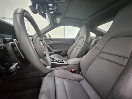 2022 Porsche 911 Carrera S