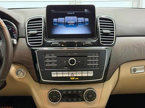 2019 Mercedes-Benz GLE 400 Base 4MATIC