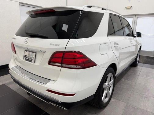 2019 Mercedes-Benz GLE 400 Base 4MATIC