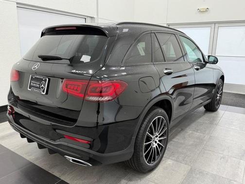 2022 Mercedes-Benz GLC 300 Base 4MATIC