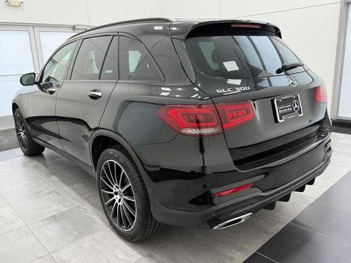 2022 Mercedes-Benz GLC 300 Base 4MATIC