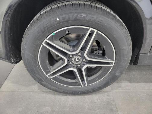 2025 Mercedes-Benz GLE 450 4MATIC