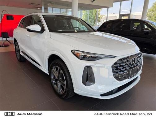 2025 Audi Q5 2.0T quattro Premium