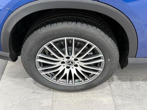 2025 Mercedes-Benz GLC 300 Base 4MATIC