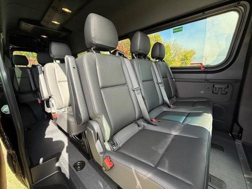 2026 Mercedes-Benz Sprinter 2500 High Roof