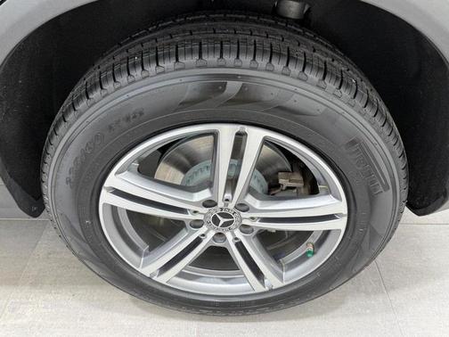 2022 Mercedes-Benz GLC 300 Base 4MATIC