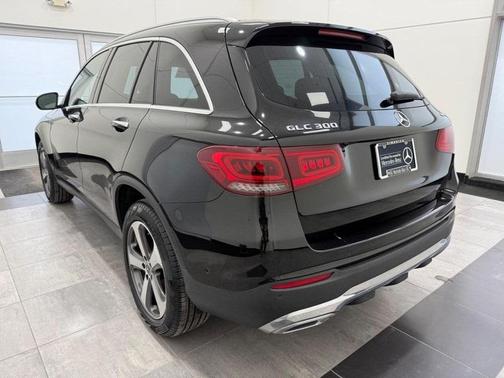 2022 Mercedes-Benz GLC 300 Base 4MATIC
