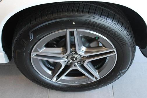 2025 Mercedes-Benz GLE 450e 4MATIC