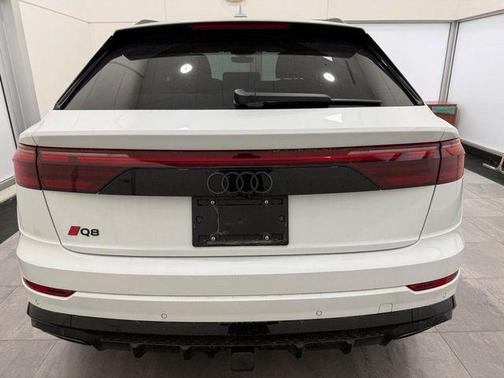 2025 Audi Q8 55 Premium