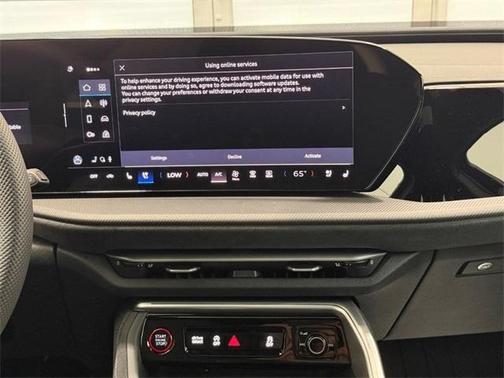2025 Audi SQ5 3.0T quattro Premium