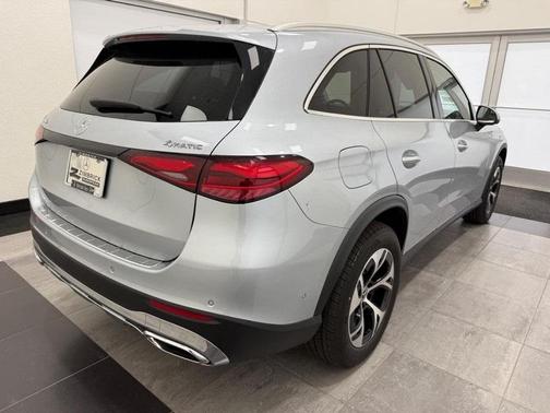 2026 Mercedes-Benz GLC 350e