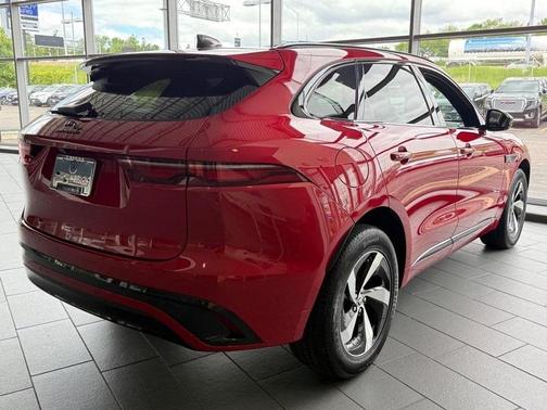 2024 Jaguar F-PACE P250 R-Dynamic S