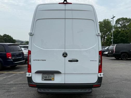 2024 Mercedes-Benz Sprinter 2500 170 WB