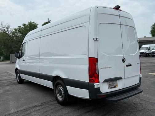 2024 Mercedes-Benz Sprinter 2500 170 WB